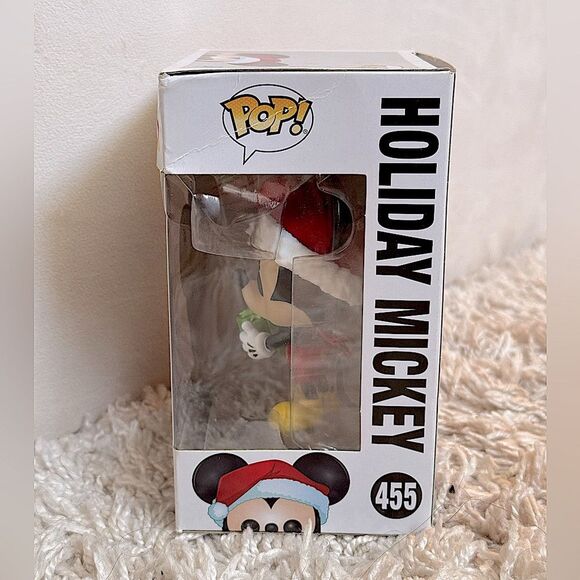 Funko Pop! 90 Year Anniversary Original #455 Holiday Mickey w/ Case VAULTED - Picture 2 of 8